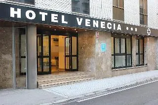 Venecia מלון